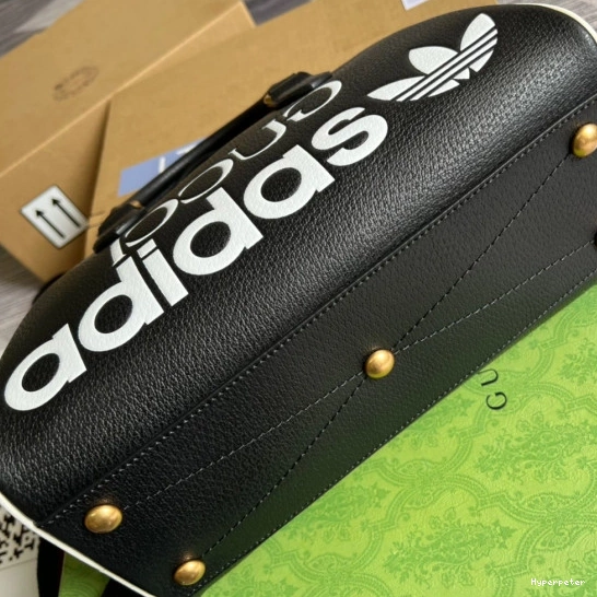 Hyperpeter bag Gucci Adidas x mini duffle 0730